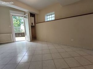 T2 de 44m² d’une grande maison