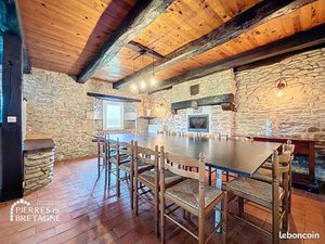 Longère 10 pièces 270 m²