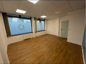 Loue bureau 24 m2