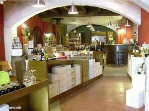 Local commercial 630 m²