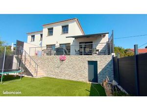 Maison récente DPE A avec piscine