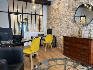 Très local commercial 30m2  centre ville  renové