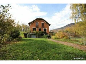 Maison 9 pièces 148 m²