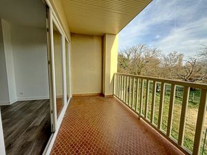 Vente appartement 3 pièces 53 m² Galgon (33133)