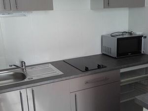 Studio meublé proche gare libre octobre