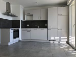 F2 récent de 41m2 + terrasse  garage  parking  cave