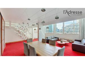 COURBEVOIE / LA DEFENSE appartement Duplex 5 pièces de 166 m² avec cave