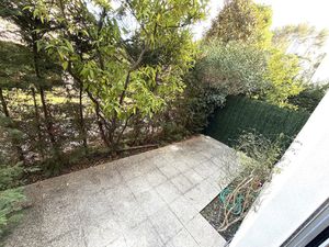 A LOUER RDJ LE CANNET COLOMBIER AVEC PARKING