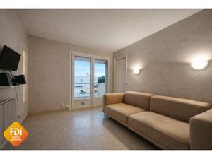 CENTRE VILLE - PORT ROYAL - P3 AVEC PARKING PRIVATIF - 42.79