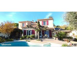 Maison avec studio et piscine