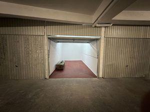 Cannes - Palm Beach / Avenue des Hespérides - Garage à vendre