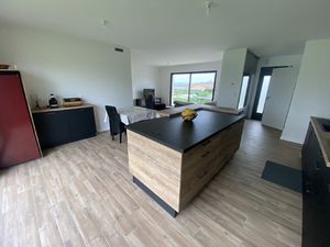 Maison neuve avec piscine à Aubiet