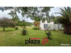 Maison 10 pièces 370 m²