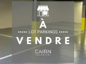 Parking/box 75 m² COGNIN