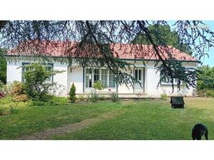 Maison a venrde avec dependance de 100 m2