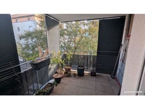 T2 45 m² – Terrasse – Garage fermé – Centre de Décines-Charpieu 189 000