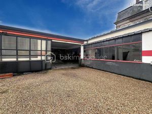 Immeuble 13 pièces 820 m²