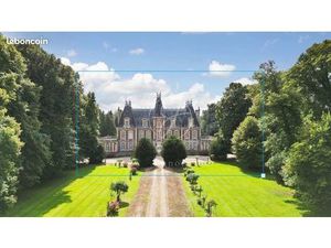Chateau 13 pièces 600 m²