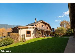 Chalet 12 pièces 289 m²