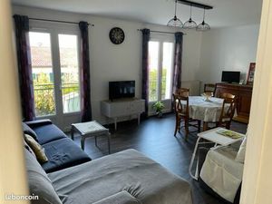 Villa meublée plain pied jardin clos calme pr plages et commerces Royan/ St Georges