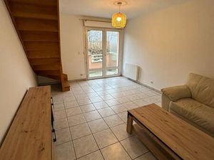Duplex avec balcon Gare RER C à 2 min à pieds