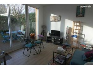 Location Studio/Appartement F1 meublé 33 09 m² GIF-SUR-YVETTE