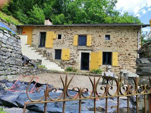 Maison Solaire  entièrement rénovée avec beaucoup de charme