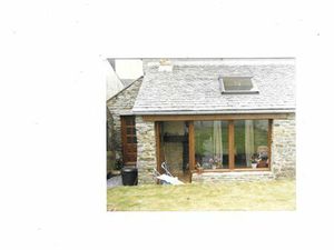 Maison de bourg avec un jardinet avec dépendance 470eur mensuel