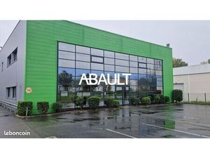 Local bureaux 960 m²