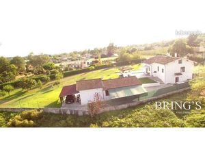 Villa 8 pièces 229 m²