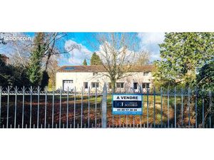 Propriété 5 pièces 154 m²