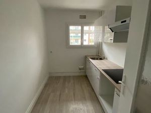 F2 + balcon  cave et parking