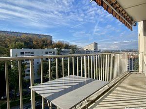 T3 à deux pas du métro – Lumineux avec balcon exposé sud-ouest