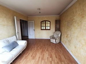 Appartement 3 pièces 10086 m²