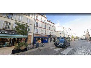 Local commercial 437 m² COURBEVOIE