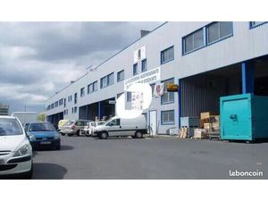 Local d'activité 460 m²