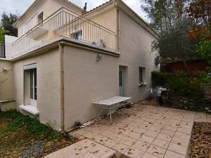 Maison jumelée meublée