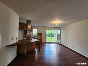 Appartement f3 centre/marché rerB Antony