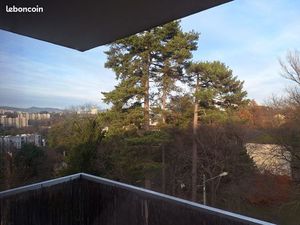 Particulier Tassin-la-Demi-Lune Horloge