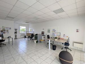 Bureaux 50/100/150 m²