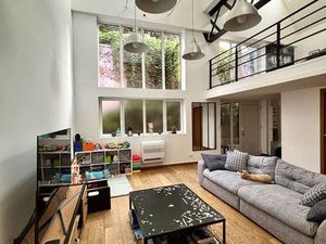Loft/atelier/surface 5 pièces 140 m²