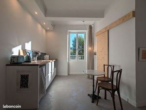 Studio refait à neuf - Place de la Bouquerie