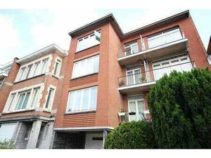 Bel appartement lumineux à rénover