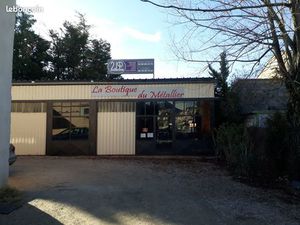 Location Local Commercial Cadenet 64 m 2