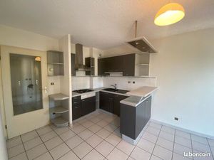 ◊ À LOUER – Appartement T2 avec vue dégagée (4e étage avec ascenseur) – Disponible immédia