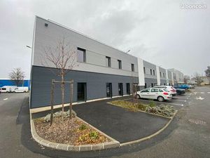 Local d'activité 436 m²