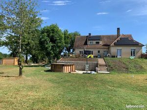 Maison 210m2 - 5 chambres sur 2600m2