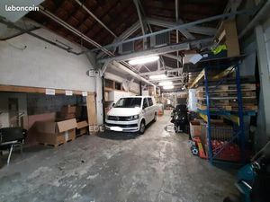 Local d'activité 787 m²