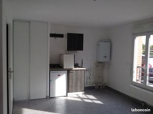 Grand studio 26 m2 avec parking