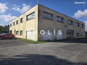 Bureaux 407 m²